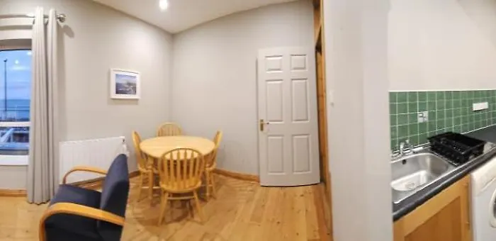 Beachfront Апартаменты